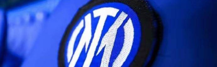 国米门将转会大反转：橡树否决维卡里奥，21岁法甲天才成新首选