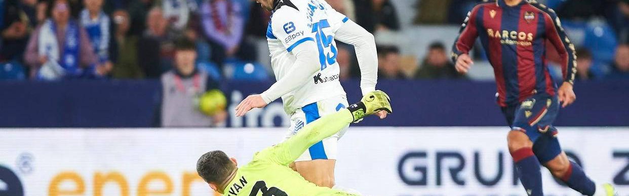 西甲第26轮：阿拉维斯客场0-2负于莱万特，最新积分榜变动解析