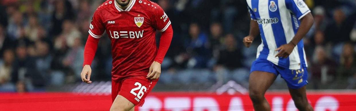 穆帅率波尔图2-0击败德甲劲旅斯图加特，挺进欧联杯八强